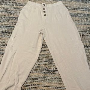 Aeropostale Capri Trousers